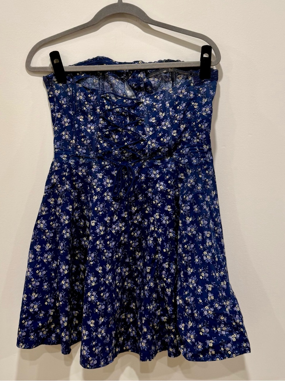 Kimchi Blue Blue Addison Strapless Fit & Flare Mini Dress - Picture 4 of 5